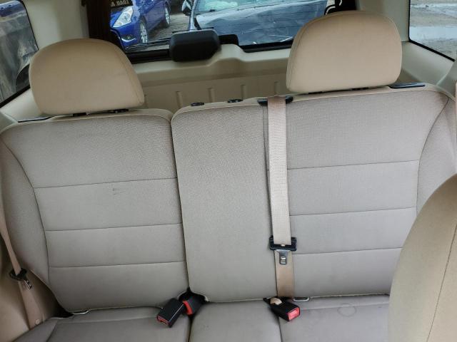 Photo 10 from auction – 2010 FORD ESCAPE XLT with VIN 1FMCU9D74AKB95468