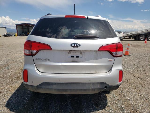 Photo 6 from auction – 2015 KIA SORENTO LX with VIN 5XYKTCA66FG552545