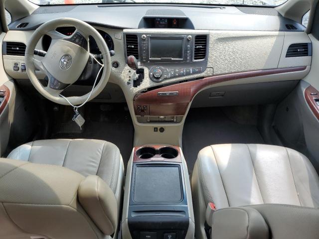 Photo 8 from auction – 2014 TOYOTA SIENNA XLE with VIN 5TDYK3DCXES491801