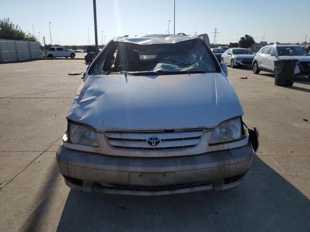Photo 5 from auction – 2002 TOYOTA SIENNA LE with VIN 4T3ZF13C82U436255