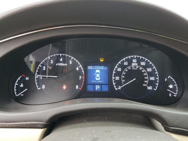Photo 9 from auction – 2011 HYUNDAI GENESIS 4. with VIN KMHGC4DF1BU128931