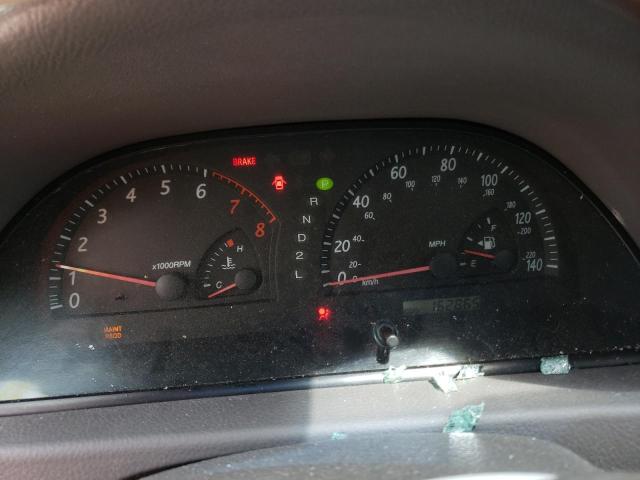 Photo 9 from auction – 2004 TOYOTA CAMRY LE with VIN 4T1BE30K04U923683