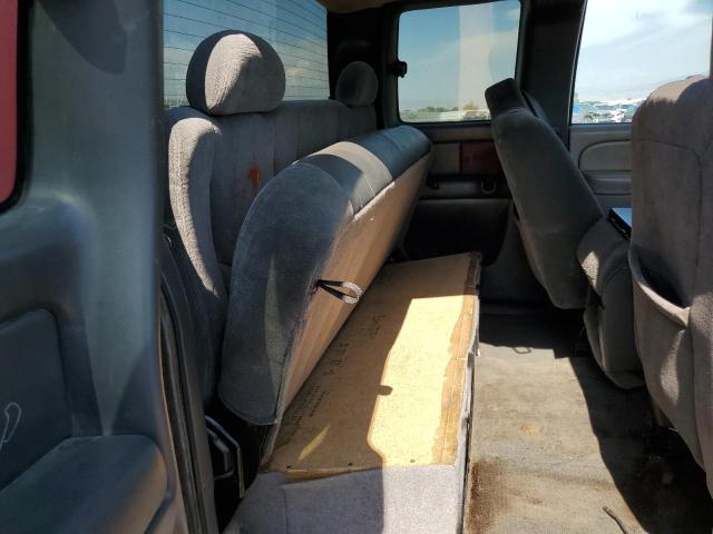 Photo 10 from auction – 2004 CHEVROLET SILVERADO with VIN 2GCEC19T841394986