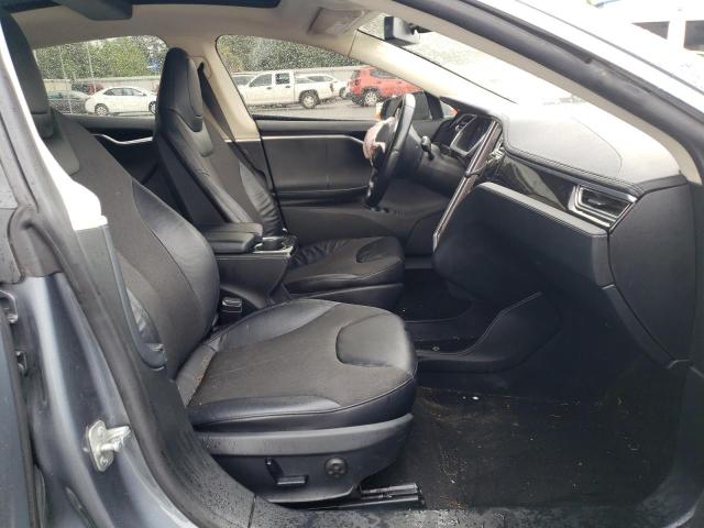 Photo 7 from auction – 2013 TESLA MODEL S with VIN 5YJSA1CN0DFP26256