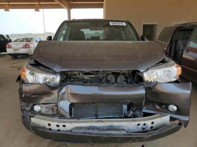 Photo 5 from auction – 2011 TOYOTA 4RUNNER SR with VIN JTEZU5JR1B5024332
