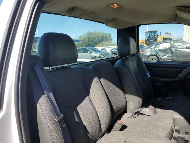 Photo 10 from auction – 2004 CHEVROLET SILVERADO with VIN 1GCEC14X94Z334748