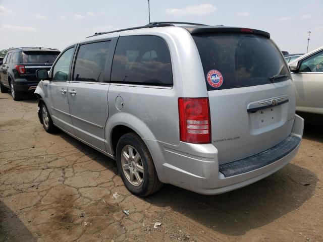 Photo 2 from auction – 2010 CHRYSLER TOWN & COU with VIN 2A4RR5D1XAR320019