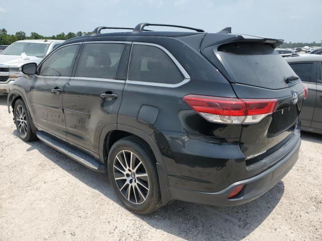Photo 2 from auction – 2017 TOYOTA HIGHLANDER with VIN 5TDJZRFH5HS465765