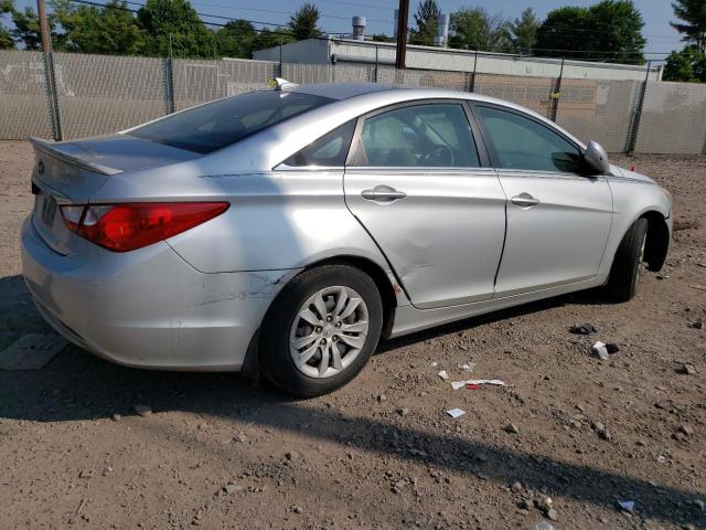 Photo 3 from auction – 2012 HYUNDAI SONATA GLS with VIN 5NPEB4AC9CH487240