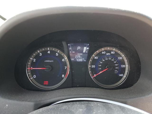 Photo 9 from auction – 2014 HYUNDAI ACCENT with VIN KMHCT4AE0EU713661