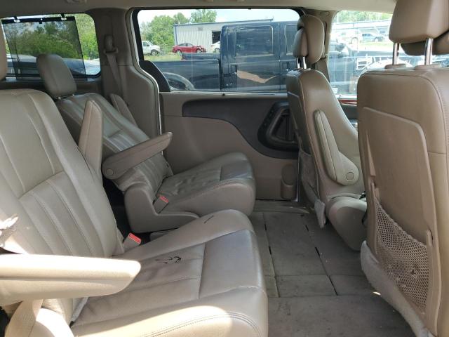 Photo 11 from auction – 2014 CHRYSLER TOWN & COU with VIN 2C4RC1CG2ER107609