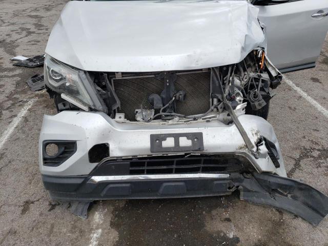Снимка 12 от търг – 2017 NISSAN PATHFINDER с VIN 5N1DR2MN7HC645503