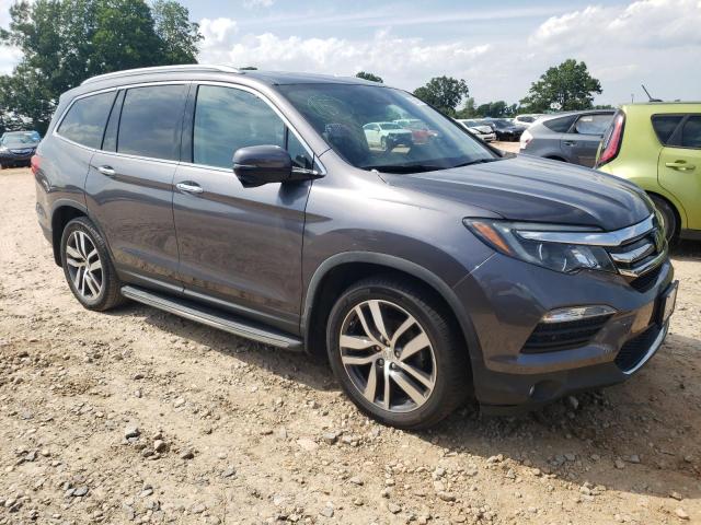 Photo 4 from auction – 2017 HONDA PILOT TOUR with VIN 5FNYF5H98HB028501