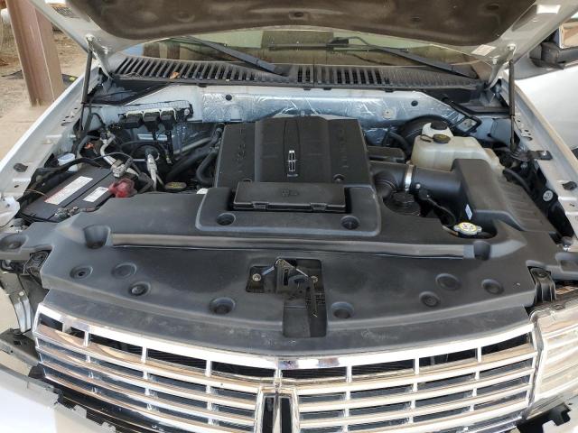 Photo 12 from auction – 2014 LINCOLN NAVIGATOR with VIN 5LMJJ2H59EEL01012