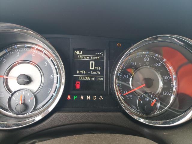 Photo 9 from auction – 2015 CHRYSLER TOWN & COU with VIN 2C4RC1BG3FR751753