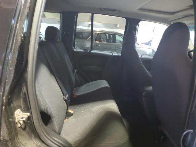 Photo 10 from auction – 2004 JEEP LIBERTY SP with VIN 1J4GL48K94W164170