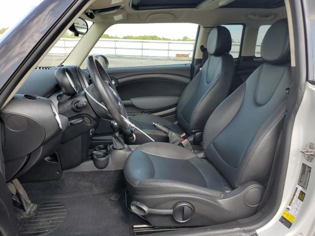 Photo 7 from auction – 2012 MINI COOPER CLU with VIN WMWZF3C58CT268129