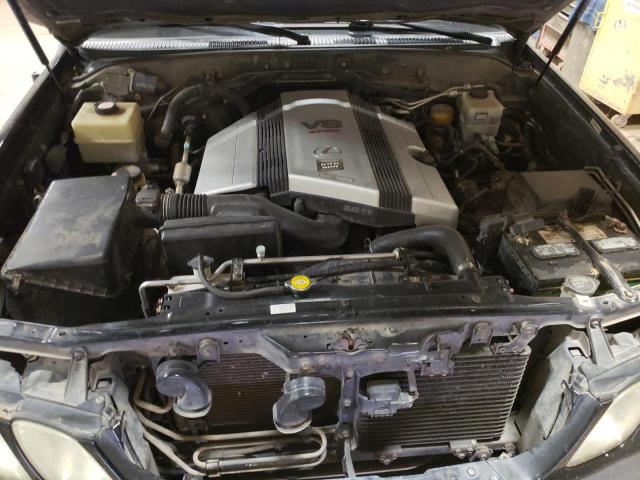 Photo 12 from auction – 2004 LEXUS LX 470 with VIN JTJHT00W343546842