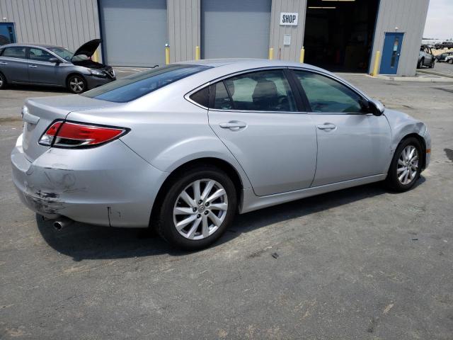 Photo 3 from auction – 2012 MAZDA 6 I with VIN 1YVHZ8DH1C5M17359