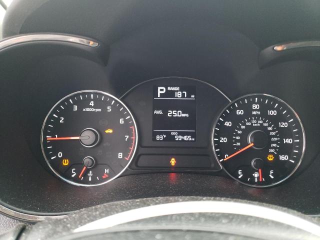 Photo 9 from auction – 2017 KIA FORTE LX with VIN 3KPFK4A72HE136155