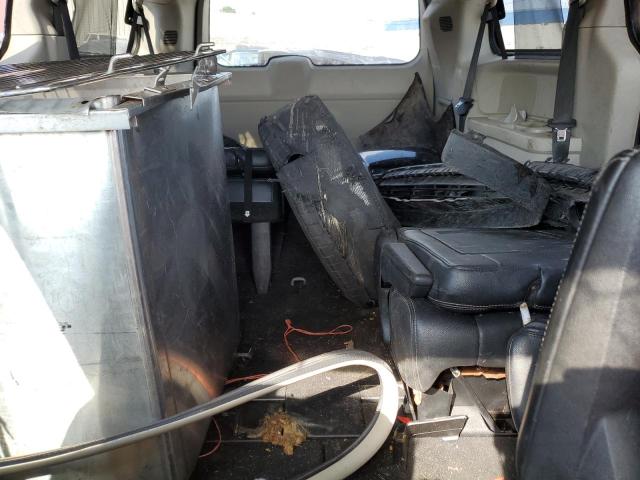 Photo 10 from auction – 2012 CHRYSLER TOWN & COU with VIN 2C4RC1CG2CR156502