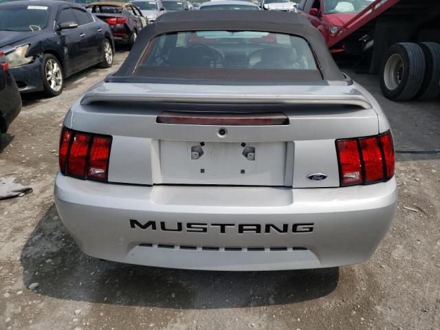 Photo 6 from auction – 2000 FORD MUSTANG with VIN 1FAFP4449YF299075