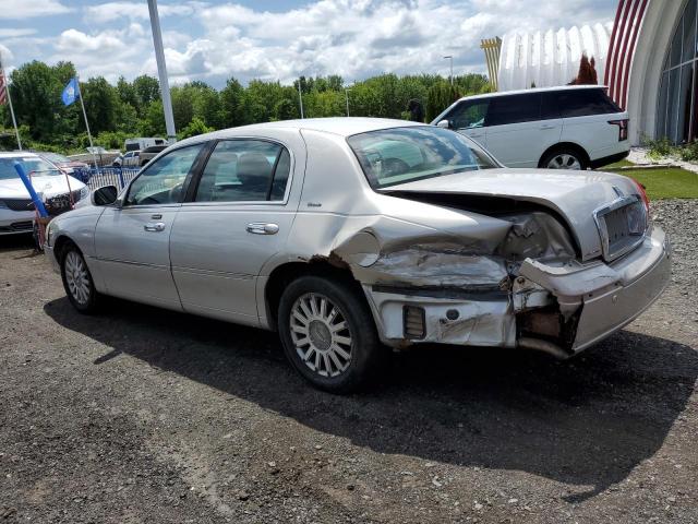Photo 2 from auction – 2004 LINCOLN TOWN CAR U with VIN 1LNHM83W74Y653594