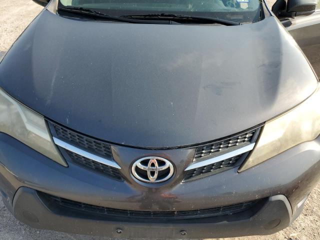 Photo 12 from auction – 2015 TOYOTA RAV4 LE with VIN JTMZFREV6FJ032470