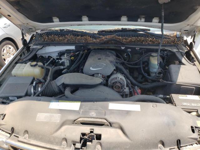 Photo 12 from auction – 2001 CHEVROLET SUBURBAN K with VIN 3GNFK16T71G106803