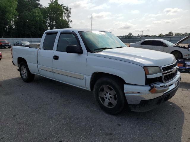 Снимка 4 от търг – 2006 CHEVROLET SILVERADO с VIN 1GCEC19V56Z181764