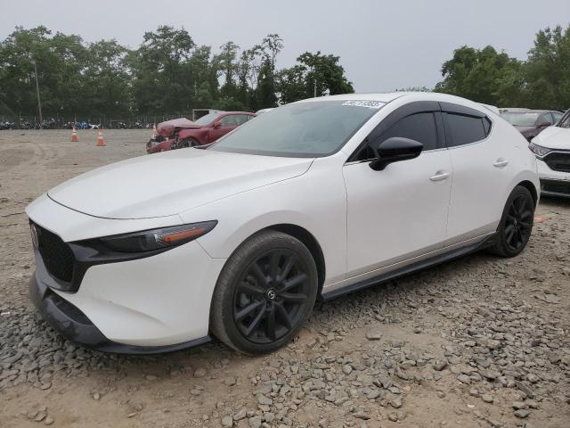 MAZDA 3 2021 مع رقم تعريف المركبة JM1BPBJY6M1324767 - صورة من المزاد