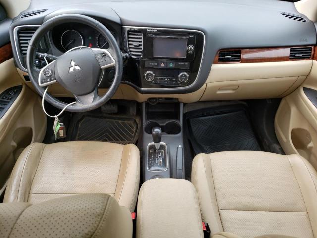 Photo 8 from auction – 2015 MITSUBISHI OUTLANDER with VIN JA4AZ3A31FZ008417