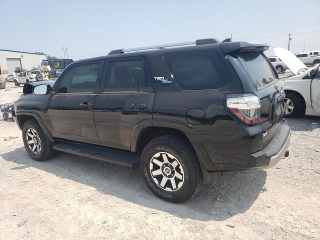 Photo 2 from auction – 2018 TOYOTA 4RUNNER SR with VIN JTEBU5JR6J5588980