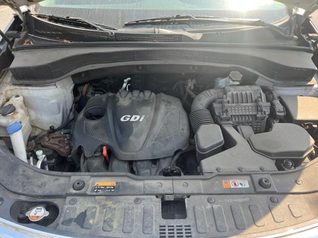 Photo 7 from auction – 2015 KIA SORENTO LX with VIN 5XYKTCA68FG610946