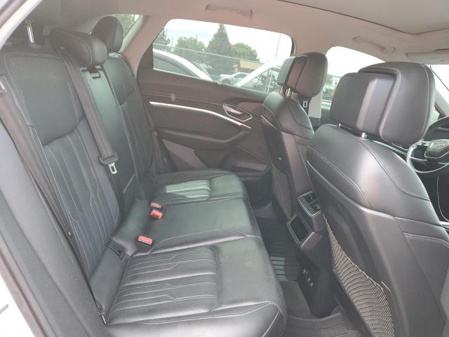 Photo 11 from auction – 2019 AUDI E-TRON PRE with VIN WA1VABGE1KB020842