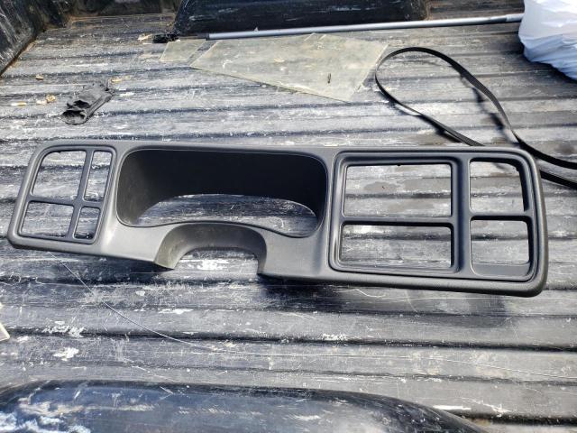 Photo 12 from auction – 2007 CHEVROLET SILVERADO with VIN 1GCEK19Z97Z131568