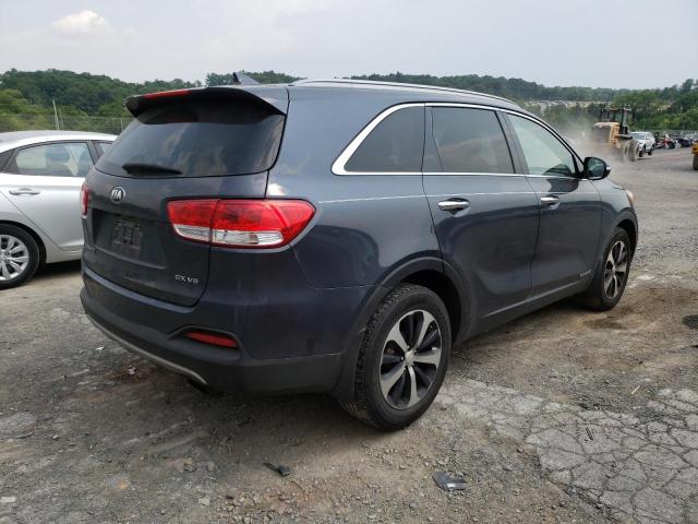 Photo 3 from auction – 2016 KIA SORENTO EX with VIN 5XYPHDA56GG026521
