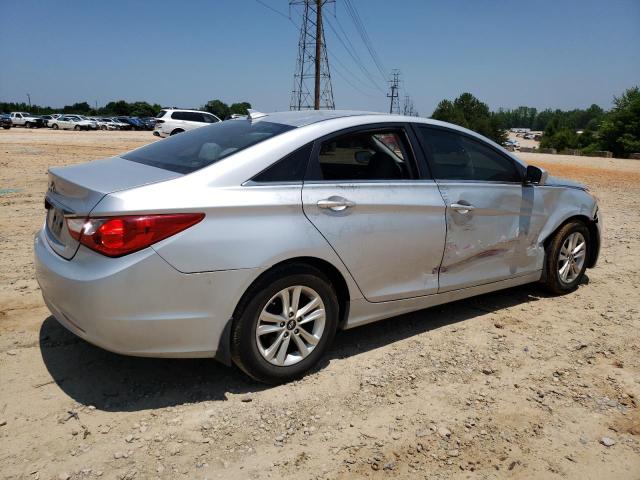 Photo 3 from auction – 2013 HYUNDAI SONATA GLS with VIN 5NPEB4ACXDH796703