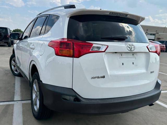 Photo 3 from auction – 2015 TOYOTA RAV4 XLE with VIN JTMWFREV7FJ038748