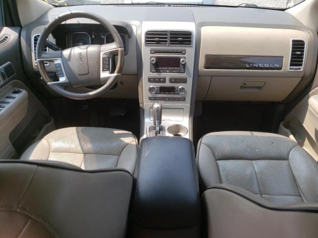 Photo 8 from auction – 2010 LINCOLN MKX with VIN 2LMDJ8JC2ABJ14782