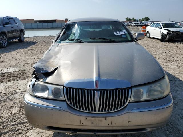 Photo 5 from auction – 2001 LINCOLN TOWN CAR E with VIN 1LNHM81W51Y647274
