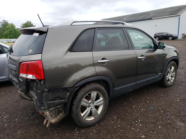 Photo 3 from auction – 2013 KIA SORENTO with VIN 5XYKUDA25DG335324