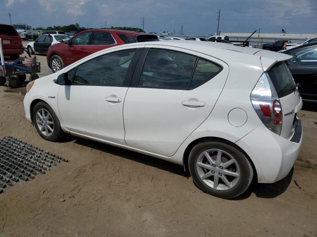 Photo 2 from auction – 2012 TOYOTA PRIUS C with VIN JTDKDTB38C1030836