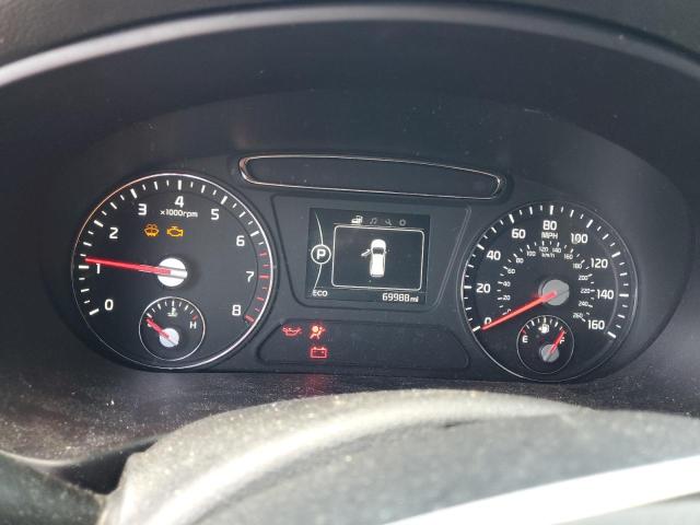Photo 9 from auction – 2017 KIA SORENTO EX with VIN 5XYPH4A15HG333354