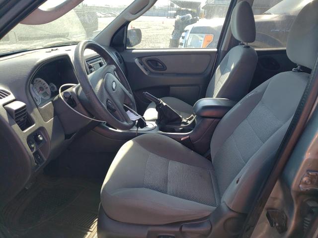 Photo 7 from auction – 2005 FORD ESCAPE HEV with VIN 1FMYU95H15KC81694