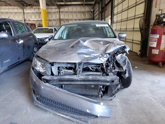 Photo 5 from auction – 2013 VOLKSWAGEN PASSAT S with VIN 1VWAP7A35DC103756