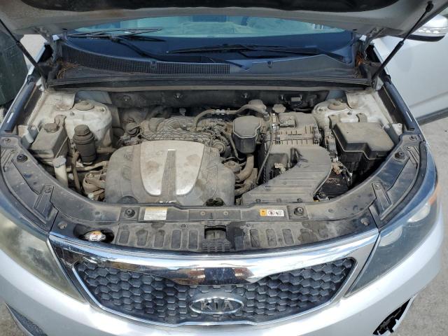 Photo 12 from auction – 2013 KIA SORENTO LX with VIN 5XYKT4A22DG378375