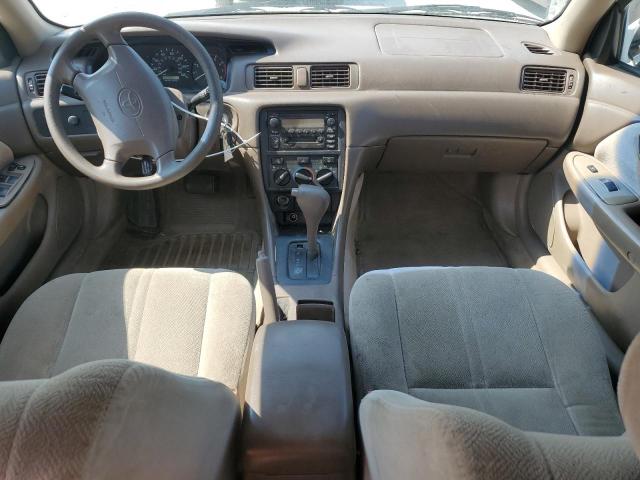 Photo 8 from auction – 2000 TOYOTA CAMRY CE with VIN 4T1BG22K7YU734388