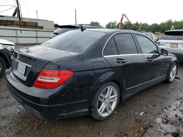 Photo 3 from auction – 2012 MERCEDES-BENZ C 250 with VIN WDDGF4HB1CA652298
