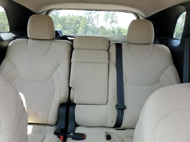 Photo 10 from auction – 2017 JEEP CHEROKEE with VIN 1C4PJLCB4HW517823